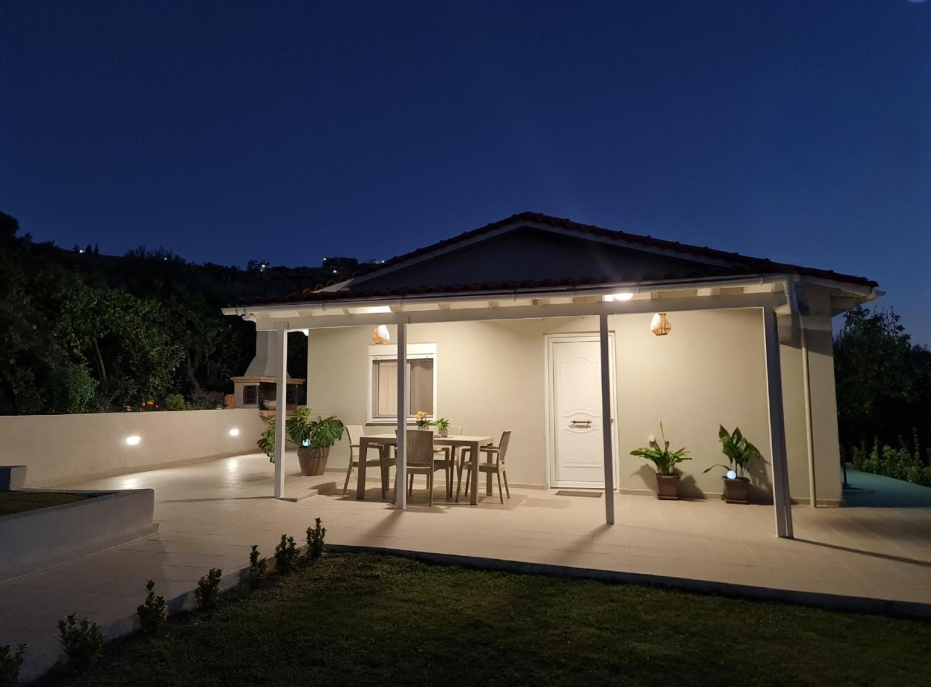 Ornament: Infinite Nature Villa Dhafnes Luaran gambar